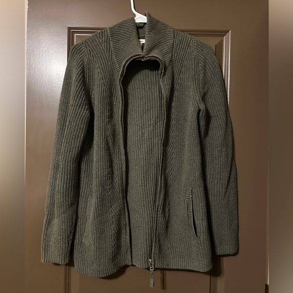 L.L. Bean Sweaters - L.L. Bean Sage Green Knit Sweater